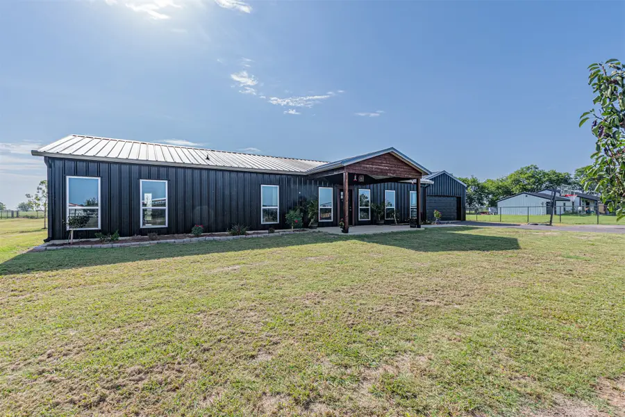4340 Fm 1563, Wolfe City, TX 75496 - #2