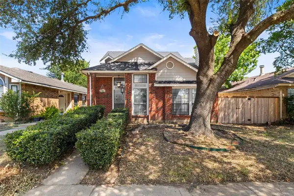 2635 Oak Bend, Dallas, TX 75227