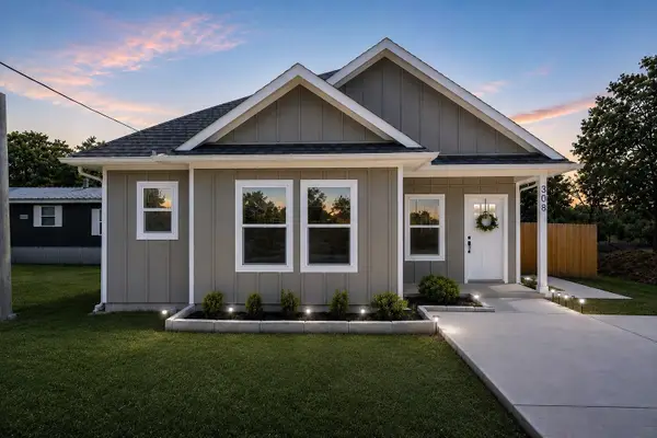 308 Mark Street, Hillsboro, TX 76645