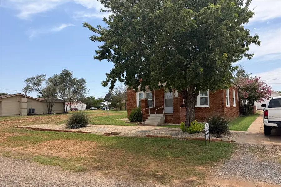 1212 8th Street, Paducah, TX 79252 - #3