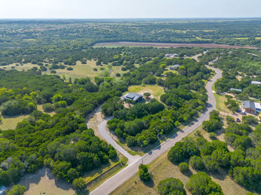 8512 Hilltop Drive, Cleburne, TX 76033 - #3