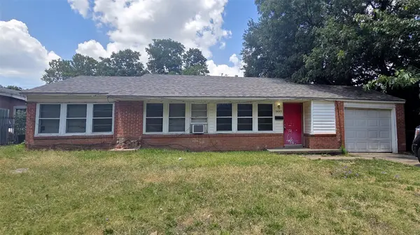 2657 Canberra Street, Dallas, TX 75224