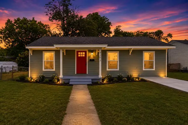 7107 Garza Avenue, Fort Worth, TX 76116