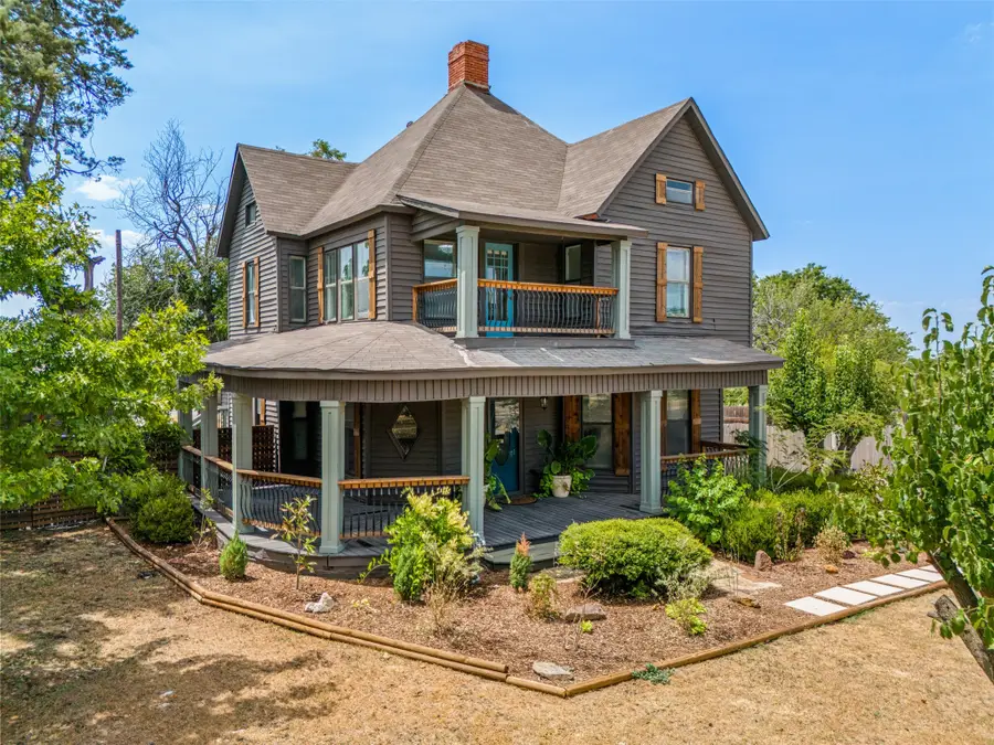 1005 N Trinity Street, Decatur, TX 76234 - #3
