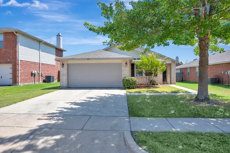 1952 Copper Mountain Drive, Justin Roanoke, TX 76247 - #3