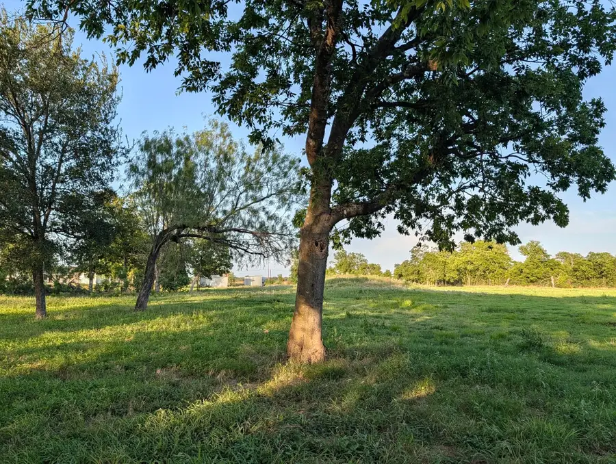 7140 S 3rd St Road, Waco, TX 76706 - #3