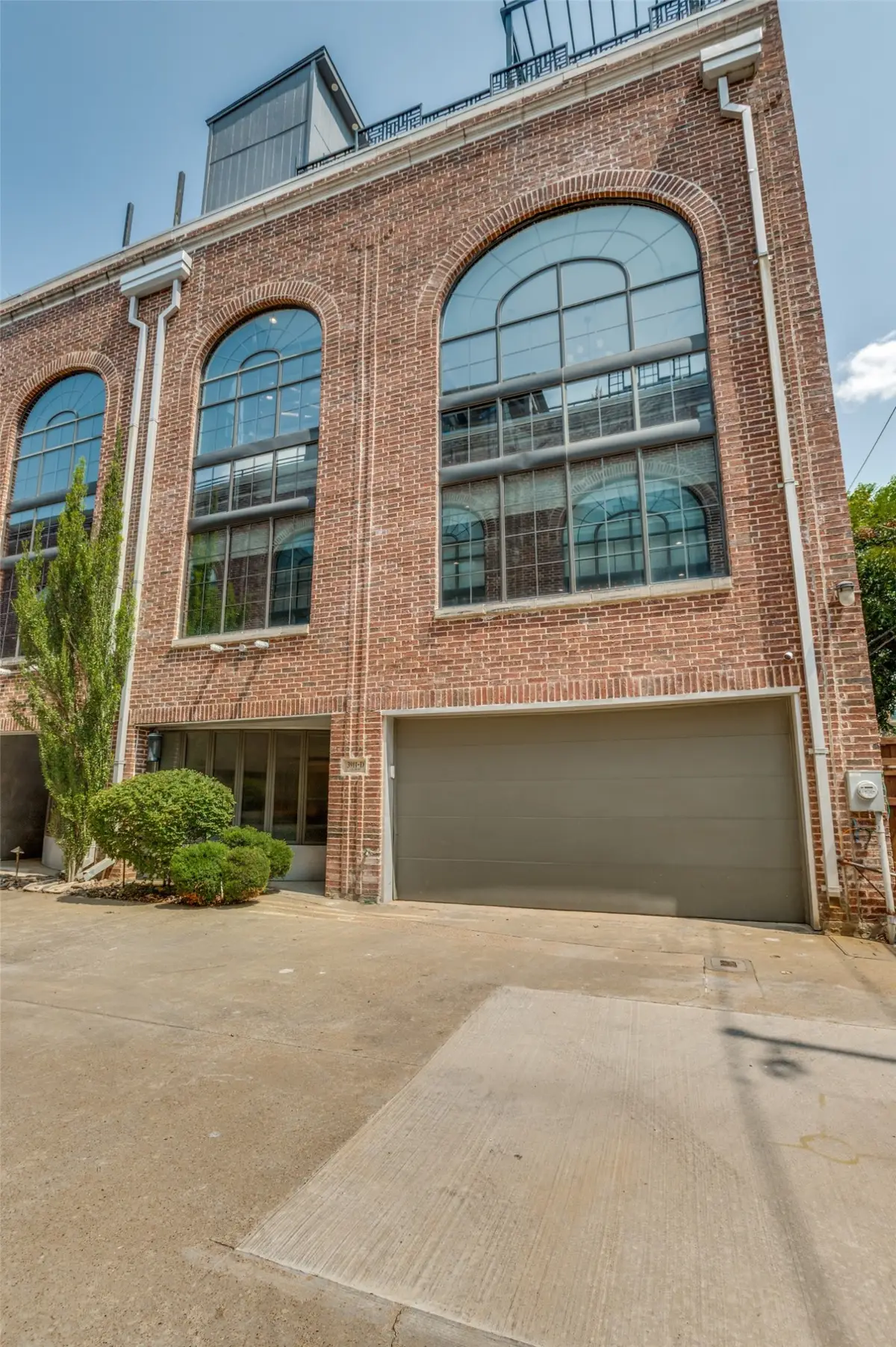 3911 Gilbert Avenue #D, Dallas, TX 75219 - #1