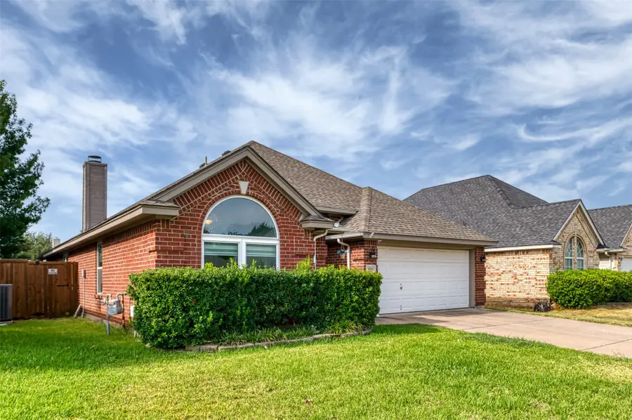 9094 Saranac Trail, Fort Worth, TX 76118 - #2