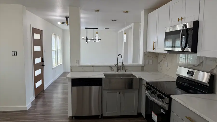 1857 Sierra Trail, Lancaster, TX 75146 - #3
