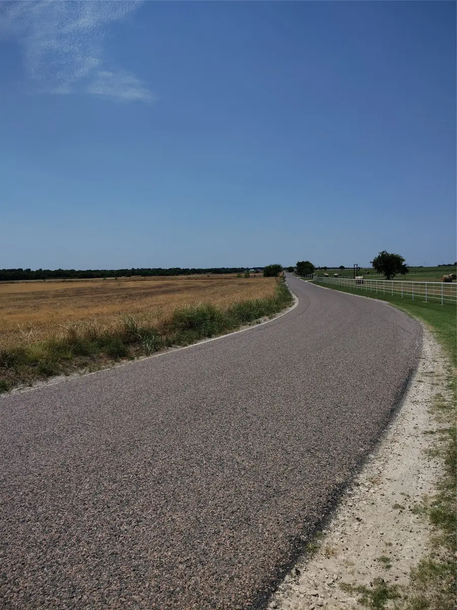 461 County Road 309, Valley View, TX 76272 - #3
