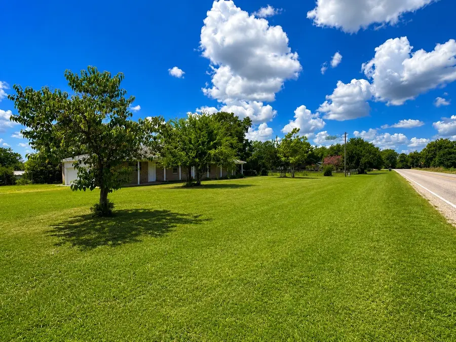 16 County Road 4770, Sulphur Springs, TX 75482 - #2