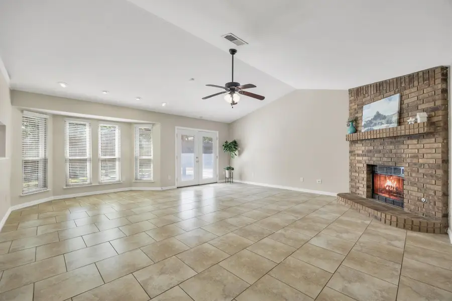 630 Berkley Drive, Grapevine, TX 76051 - #2