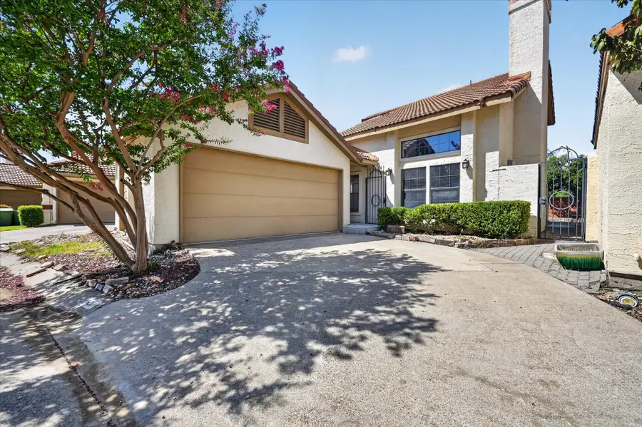 631 Mission Circle, Irving, TX 75063 - #2