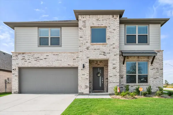 1421 Arciones Road, Haslet, TX 76052