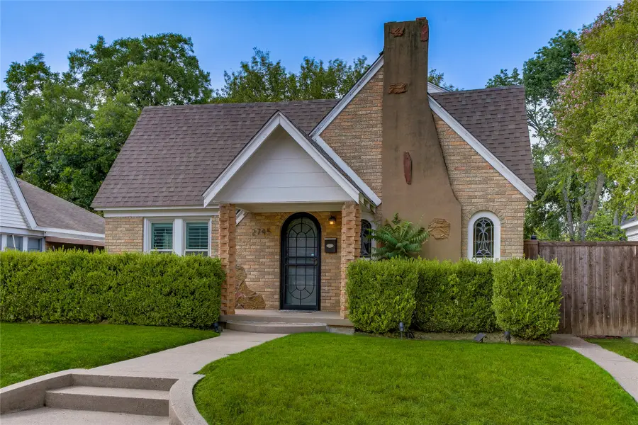 2745 Ivandell Avenue, Dallas, TX 75211 - #2