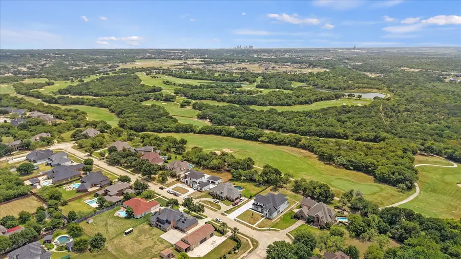 1032 E Parview Circle, Grand Prairie, TX 75104 - #3