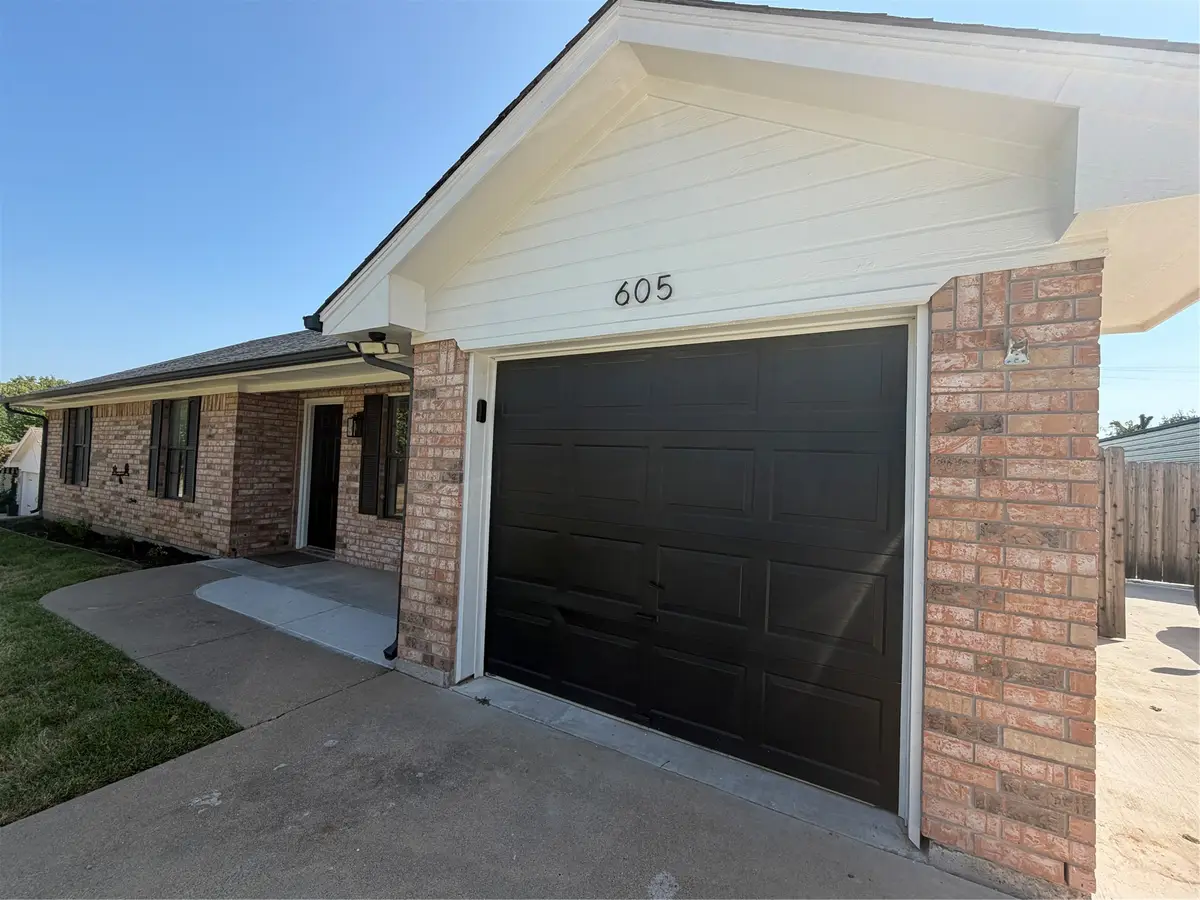 605 Ranch Road, Granbury, TX 76049 - #1