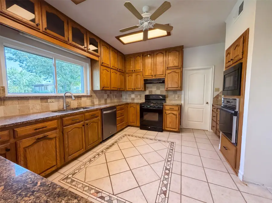 7632 Westwind Drive, Fort Worth, TX 76179 - #2