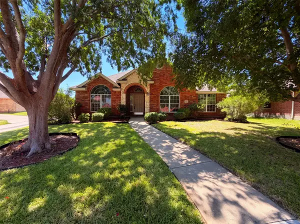 6401 Marquett Drive, Rowlett, TX 75089