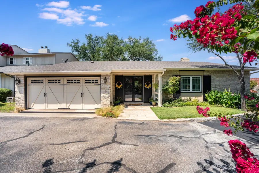5623 Thunderbird Court, Granbury, TX 76049 - #2
