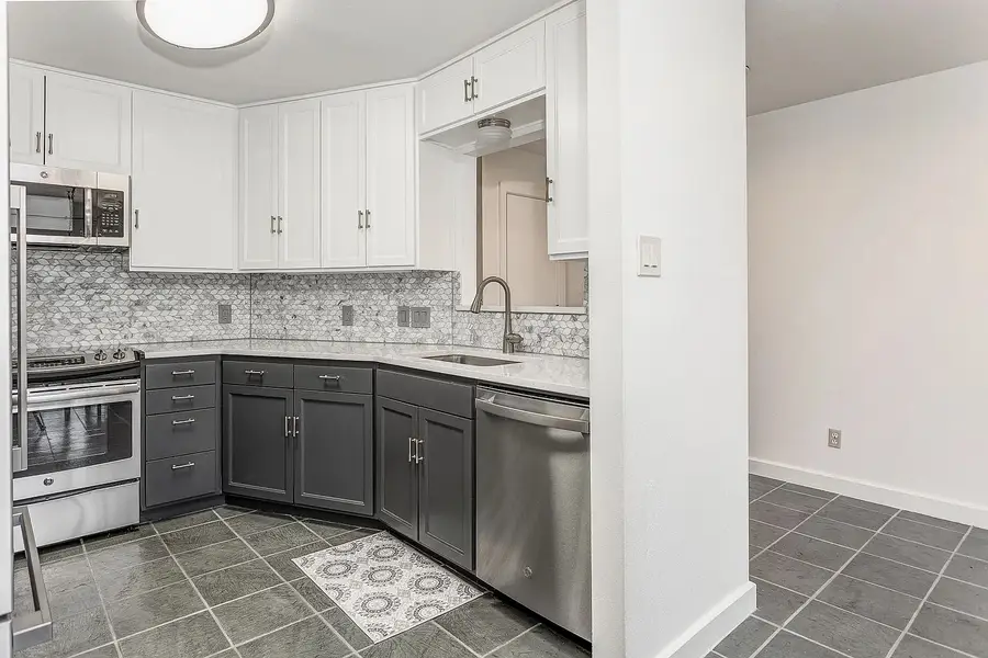 2633 Mccart Avenue, Fort Worth, TX 76110 - #3