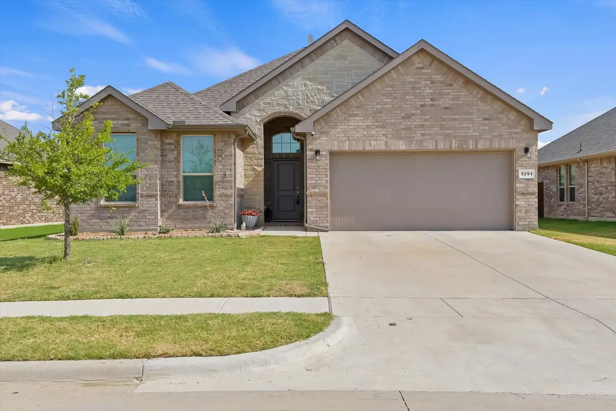 5291 Crystal Lake Avenue, Krum, TX 76249 - #1