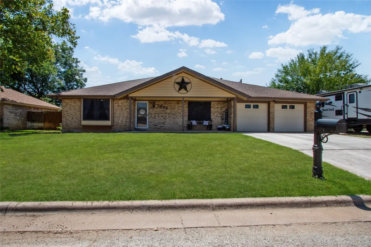 3009 Gilmer Avenue, Abilene, TX 79606 - #1