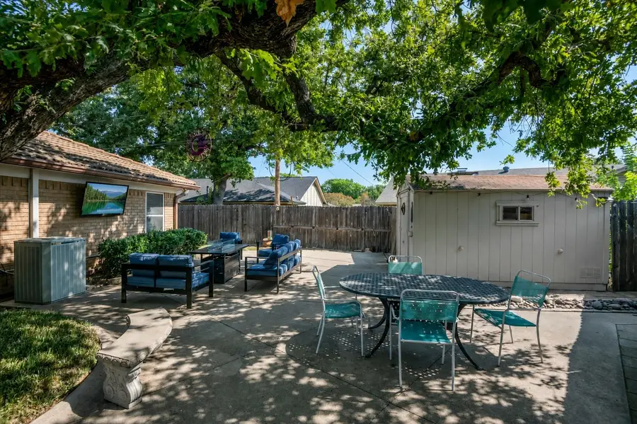 3809 Helmsford Drive, Arlington, TX 76016 - #3