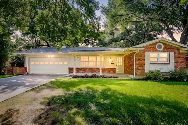 5817 Trail Lake Drive, Fort Worth, TX 76133