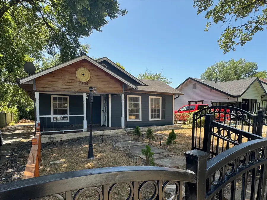 2414 Brandon Street, Dallas, TX 75211 - #2