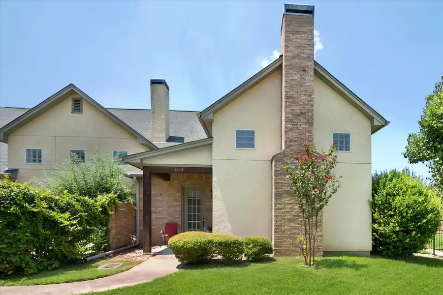 6668 Shady Glen Circle, Benbrook, TX 76132 - #2
