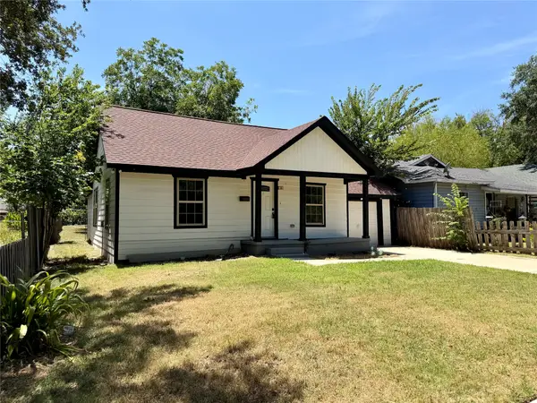 105 W Damon Street, Terrell, TX 75160