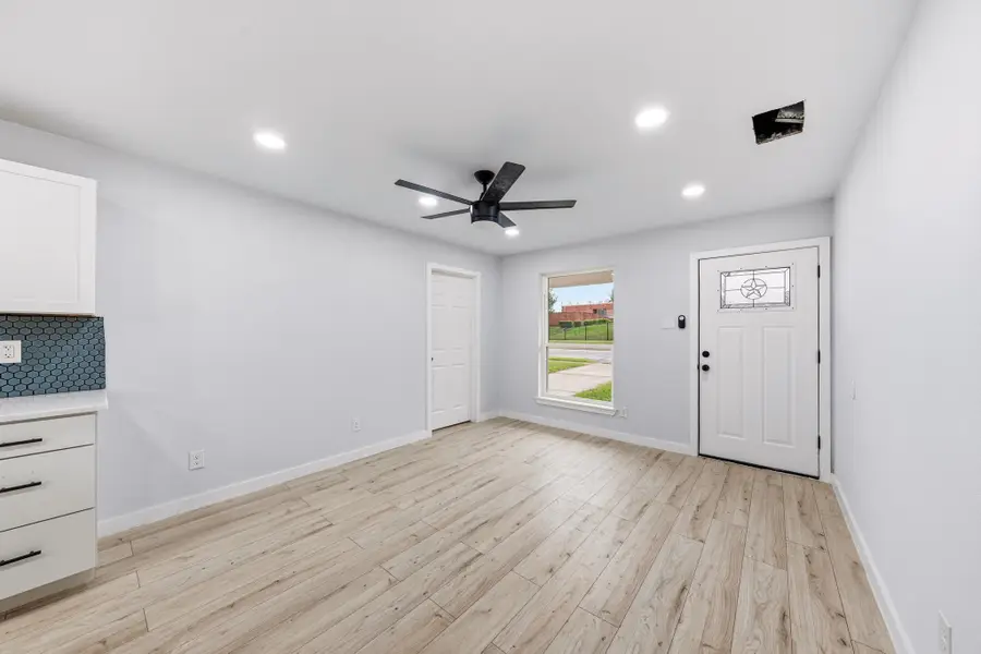3842 Soft Wind Drive, Dallas, TX 75241 - #2
