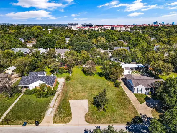 3512 W Biddison Street, Fort Worth, TX 76109