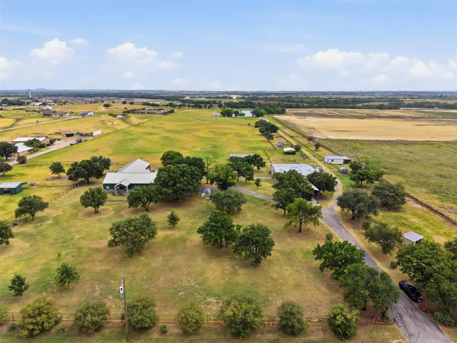 8165 Jackson Road, Krum, TX 76249 - #2