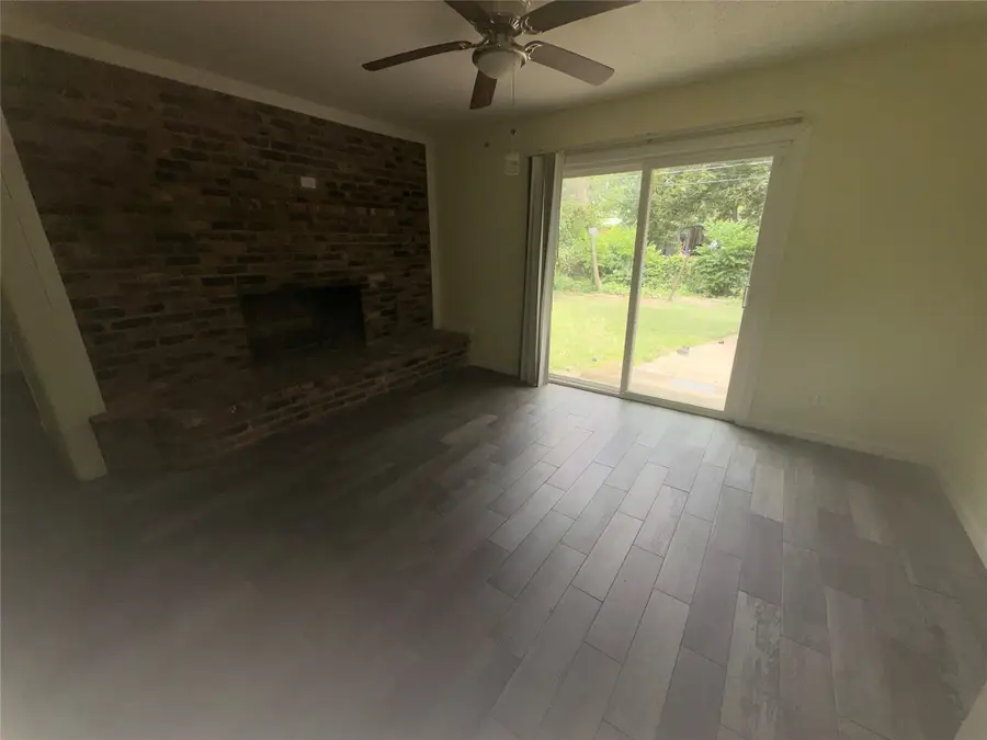 6033 Ramey Avenue, Fort Worth, TX 76112 - #3