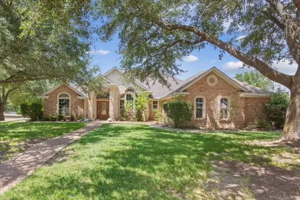 800 Granite Lane, Lorena, TX 76655