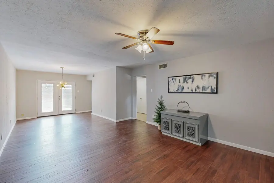 13818 Methuen Green Lane, Dallas, TX 75240 - #2