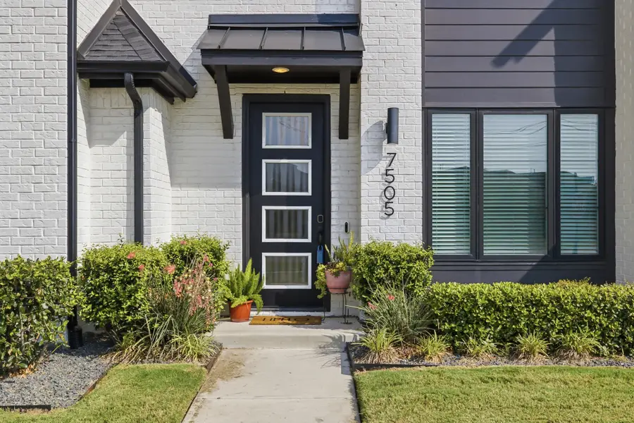 7505 Reis Lane, North Richland Hills, TX 76182 - #2