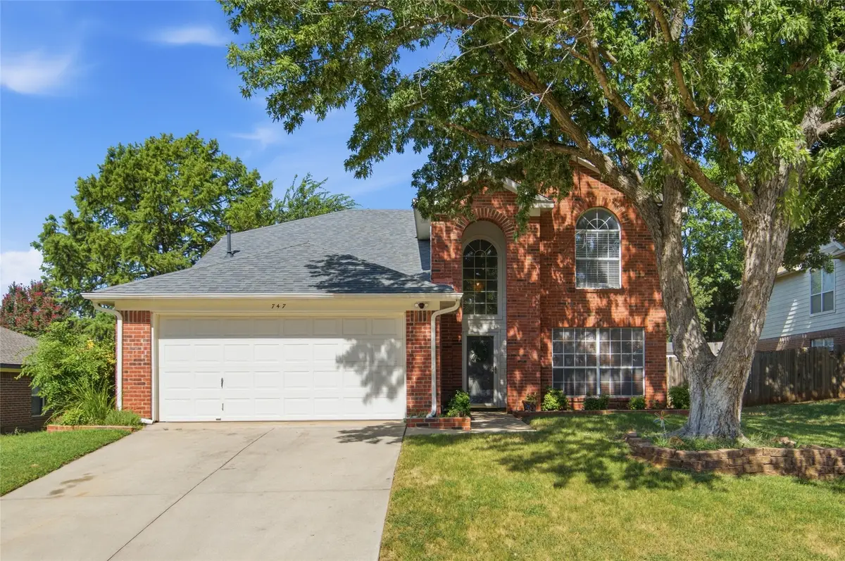 747 Cedar Leaf Circle, Lake Dallas, TX 75065 - #1