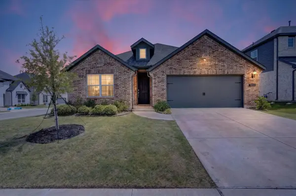 1205 Lavinola, Anna, TX 75409