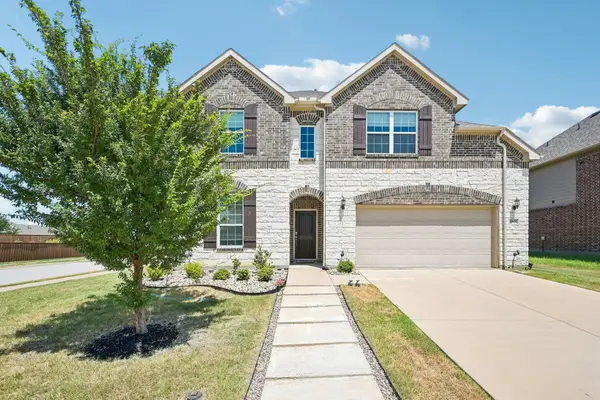 2801 Ryder Lane, Aubrey, TX 76227