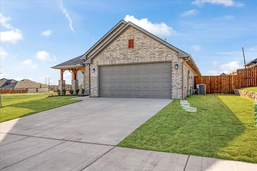 4300 Hummingbird Drive, Sherman, TX 75092 - #2
