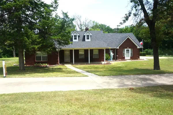 610 S Lillis Lane, Denison, TX 75020