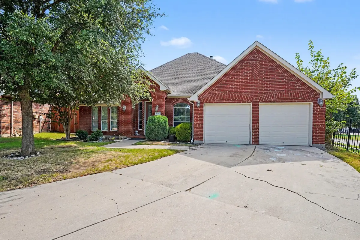 4064 Dunwoody Court, Fort Worth, TX 76244 - #1