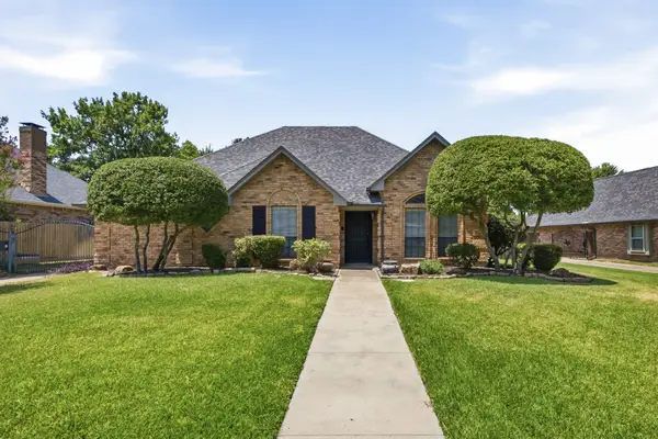 11 Edgemere Drive, Trophy Club, TX 76262
