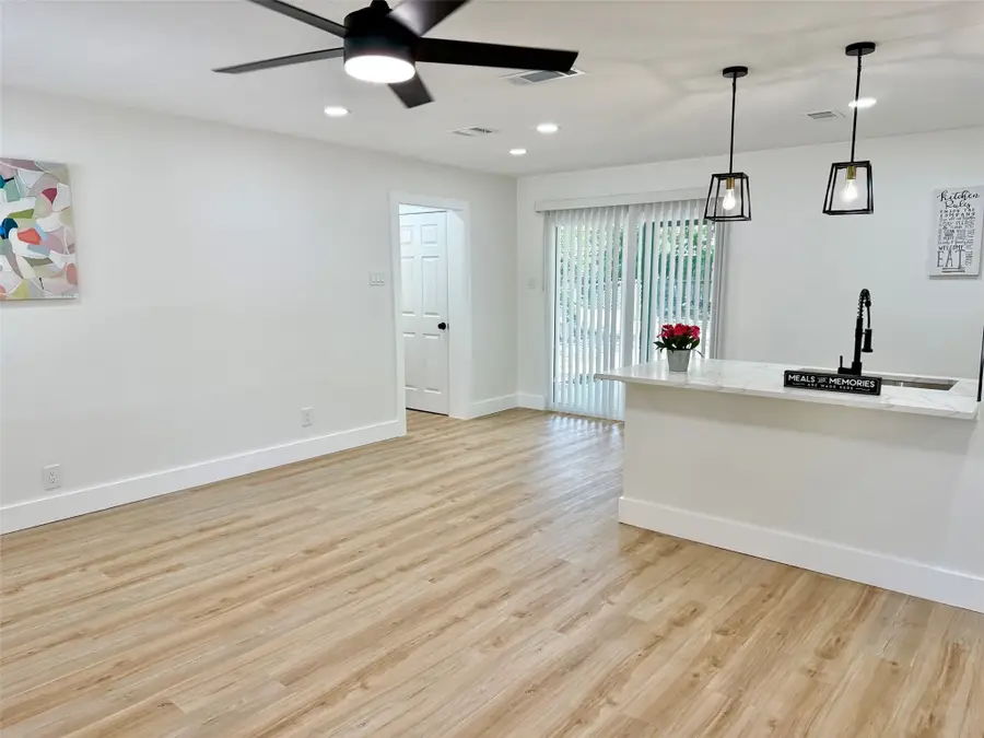 633 Cimarron Trace, Grand Prairie, TX 75051 - #3