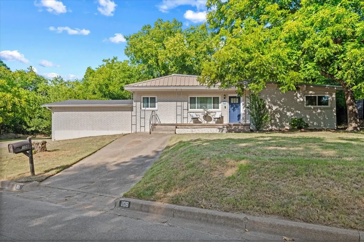 108 Clinton Drive, Weatherford, TX 76086 - #1