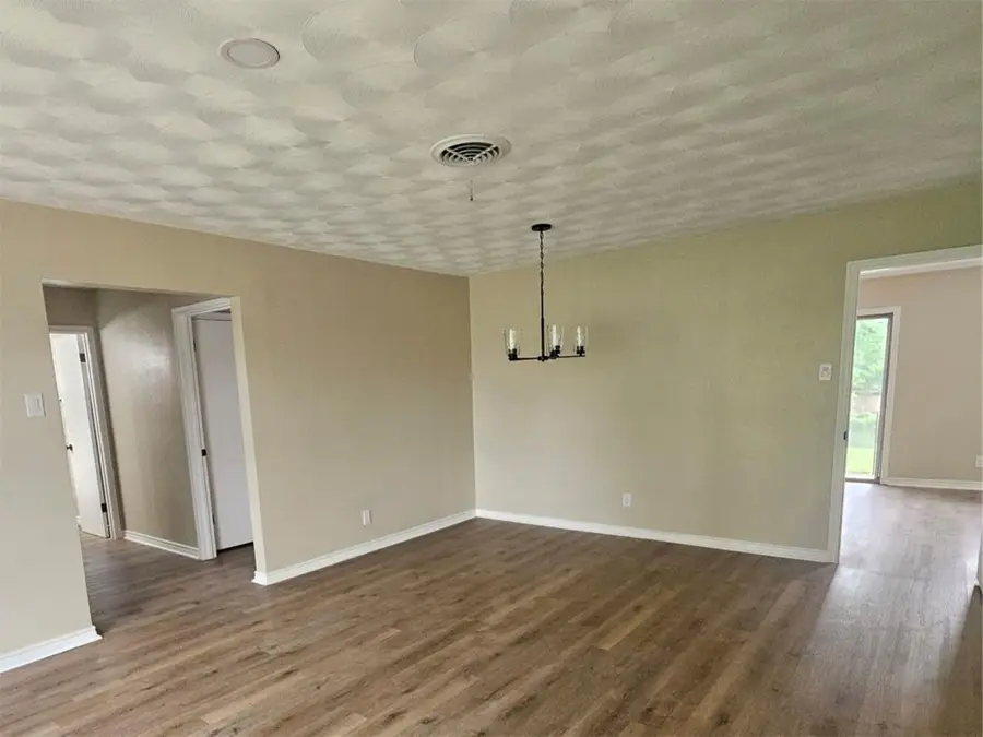 5907 Shady Crest Trail, Dallas, TX 75241 - #2