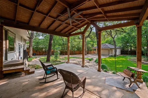 1201 Forrest Drive, Arlington, TX 76012